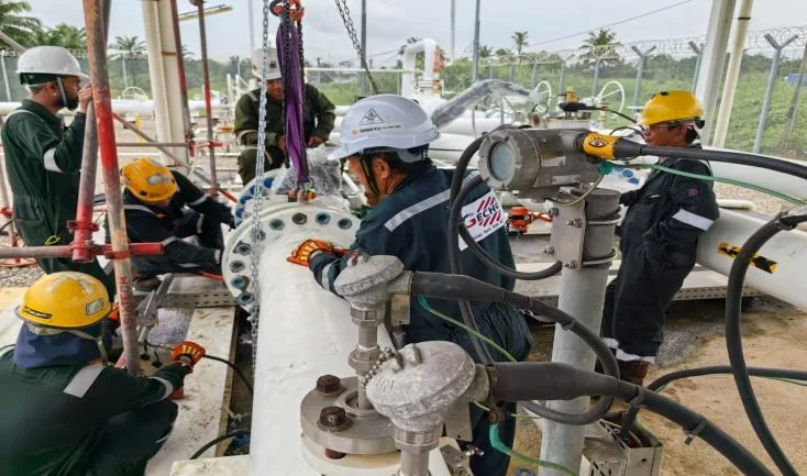 G Echo Tech personnel carrying out metering equipment work at an industrial site